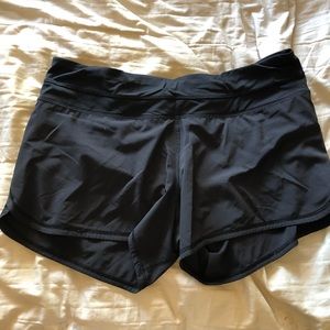Lululemon run times shorts